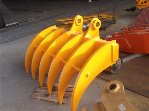 1.7 ton mini excavator rake|brush rake for mini excavator.